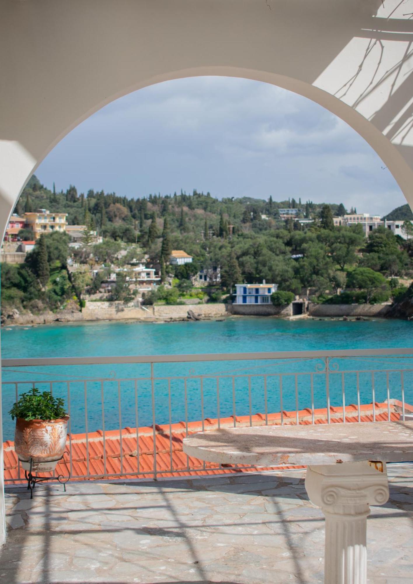 Villa Athina Палеокастріца Екстер'єр фото
